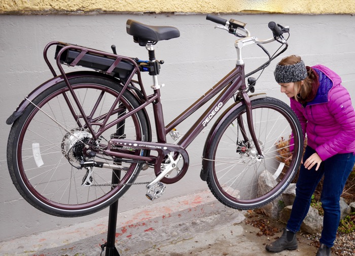 How to Change an Electric Bike Tire Pedego Electric Bikes Canada